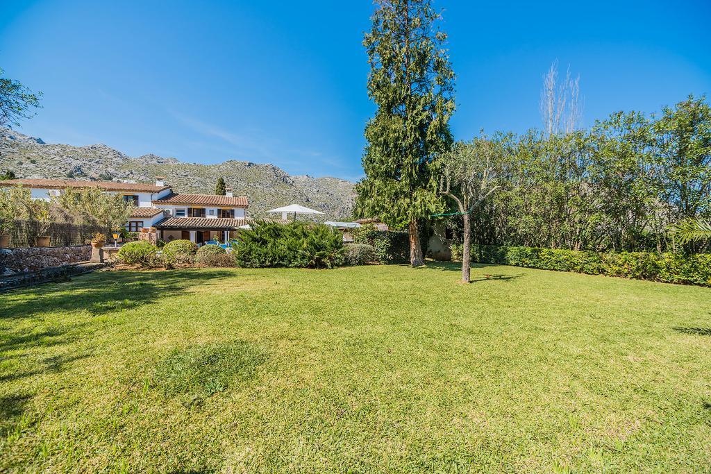 Can Giro Pollença Exteriör bild